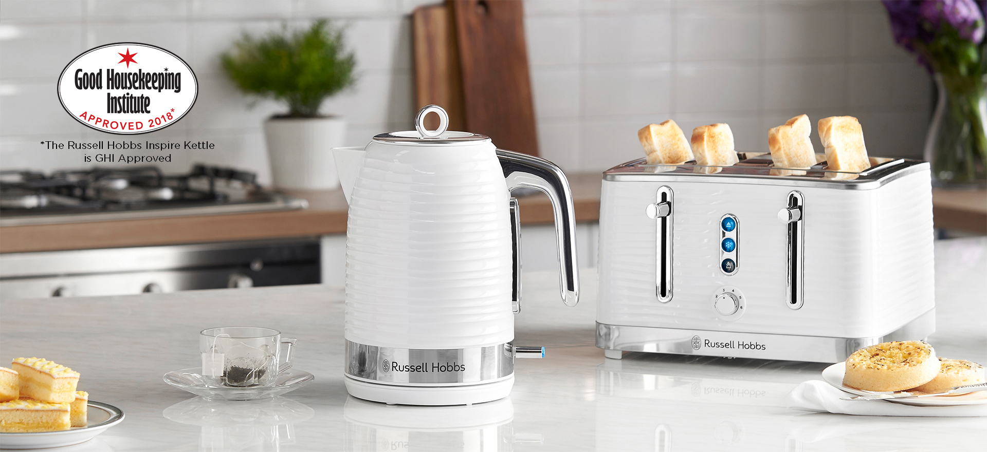 russell hobbs white inspire kettle