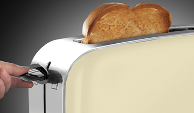 Colours Plus 2 Europe Cream toaster Hobbs | Russell slice