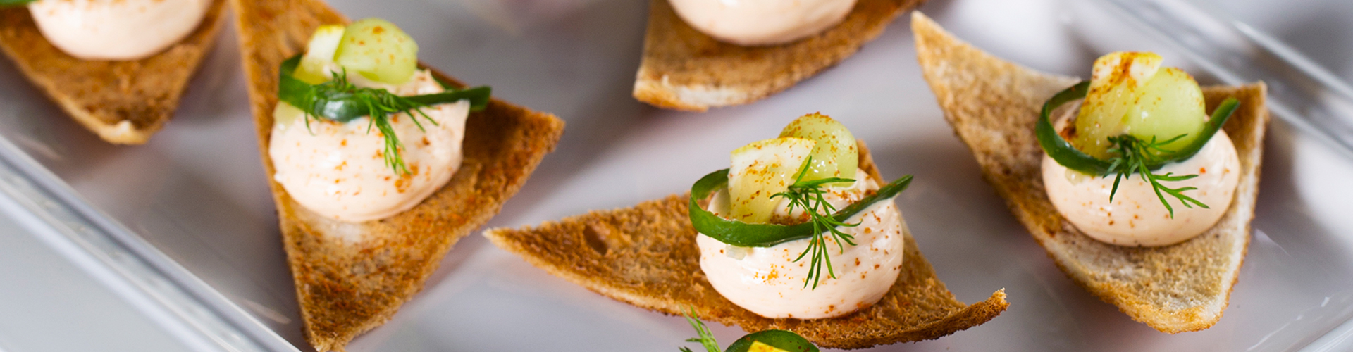 Smoked Salmon Mousse on Melba Toast | Russell Hobbs UK